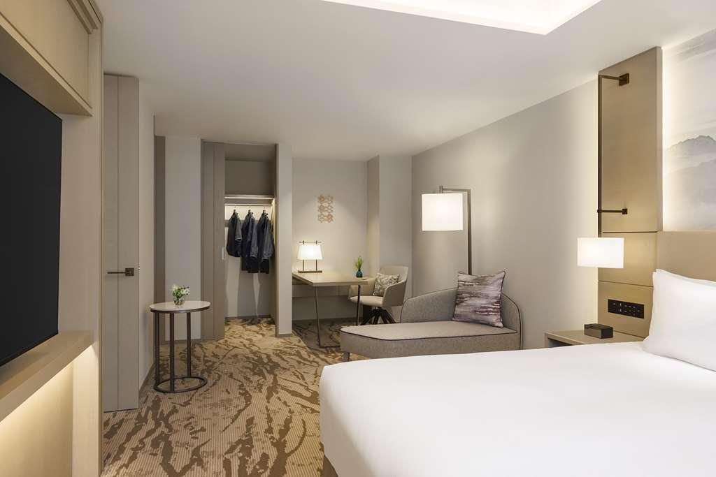 Hotel Doubletree By Hilton Toyama Station Habitación foto